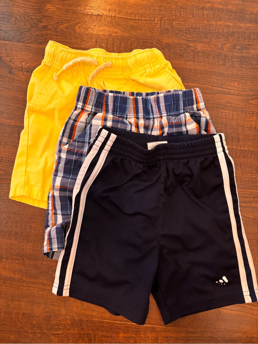 Cat & Jack 3-Pack Boys' Shorts - Yellow, Navy, Plaid